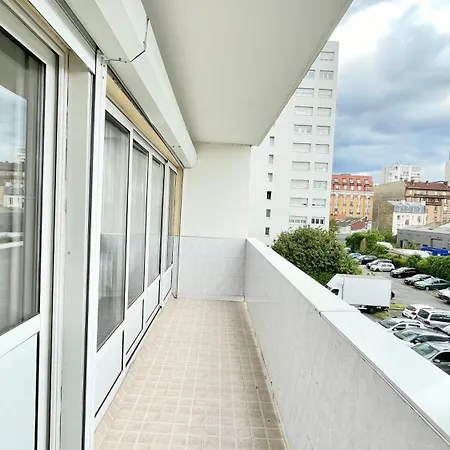 108 - Spacieux De 90m2